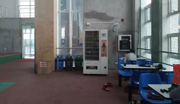投放自動(dòng)售賣機(jī)對(duì)酒店方有什么好處